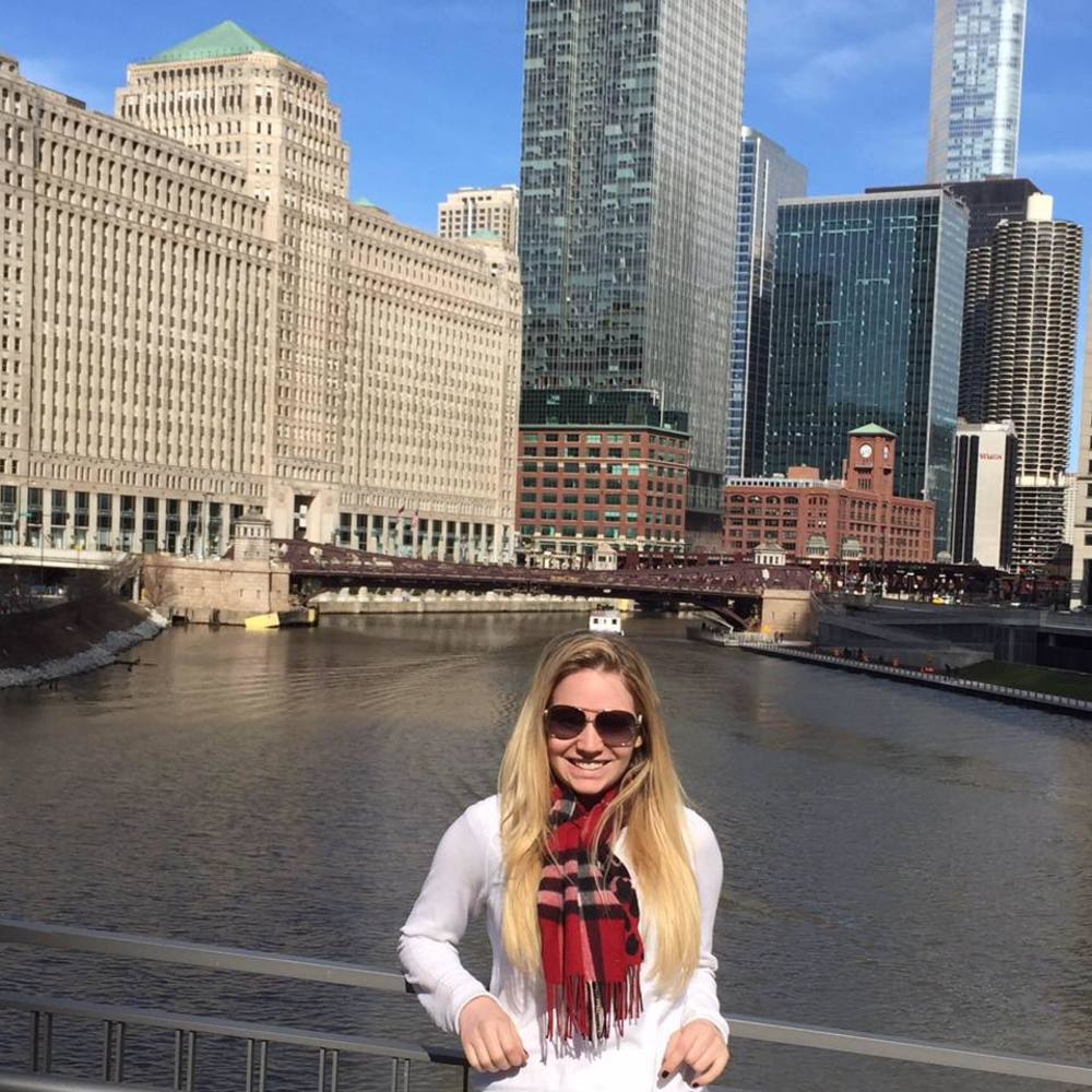 Meet your Posher, Jacqueline